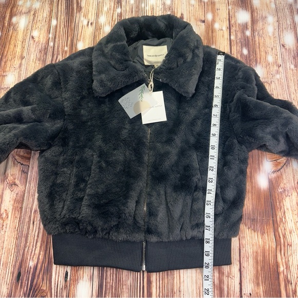 NWT Tread & Supply Teddy  Jacket Size XS - Picture 9 of 16